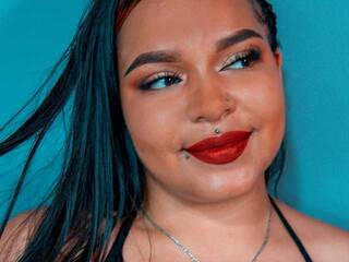 Erotik görüntülü sohbet BonieHall