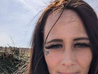 Erotik görüntülü sohbet Brandi-Black