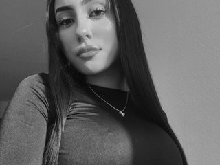 Erotik görüntülü sohbet BreeMorgan