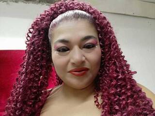 Erotik görüntülü sohbet BrianaSquirt