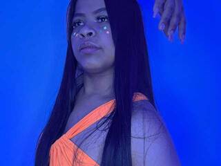 Erotik görüntülü sohbet BrillithAdams