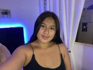 Erotik görüntülü sohbet BrinkyMM