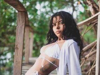 Erotik görüntülü sohbet Britany-Jules