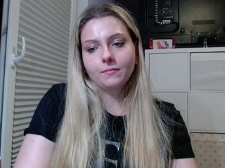 Erotik görüntülü sohbet BritneyBlond