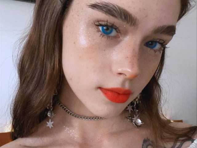 Profilin fotoğrafı BrokenDoll666