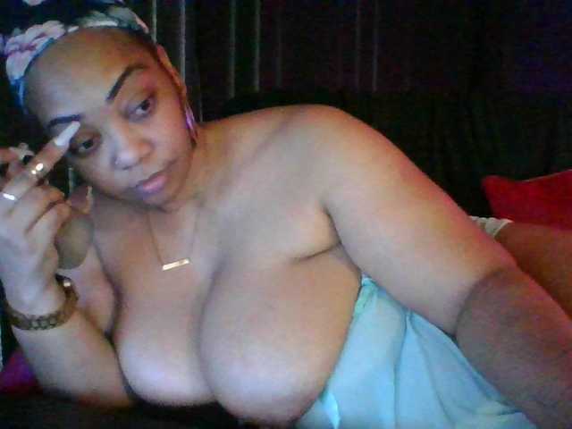 Fotoğraflar BrownRrenee hi C2C 30 tokens and private messages 25 TOKENS MAX 3 MIN Squirt show open 200 tokensgoddess appreciation is welcomed request comes with tokens count down 50 tokens unless pvrtTY FOR UNDERSTANDING