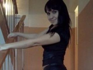 Erotik görüntülü sohbet brunetka28