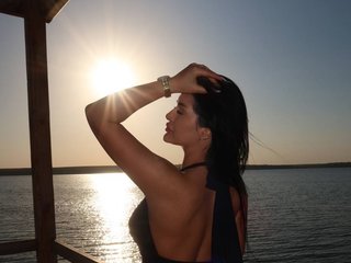 Erotik görüntülü sohbet Brunette00000