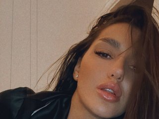 Erotik görüntülü sohbet Bubbledoll