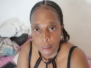Erotik görüntülü sohbet Bustylove27
