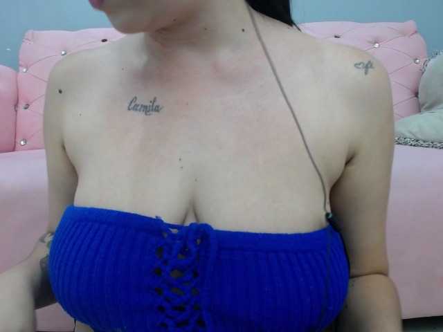 Fotoğraflar CaeliBabandi deepthroat and saliva on tits every 150 tokens