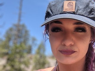 Erotik görüntülü sohbet LilahLure