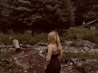 Erotik görüntülü sohbet CallmeAnna