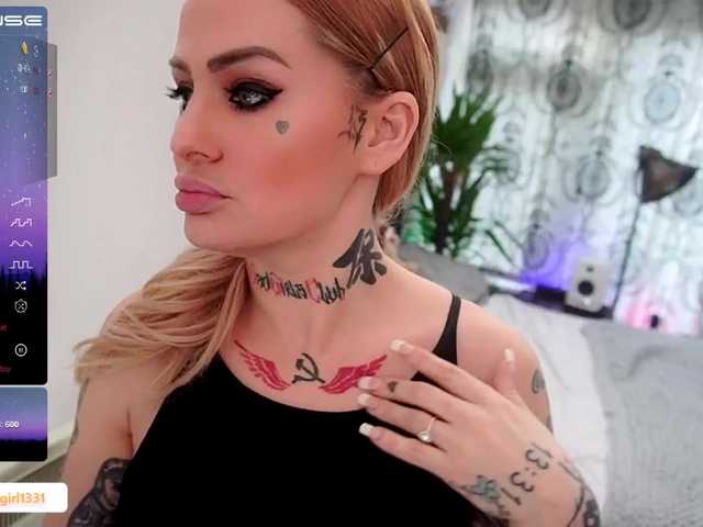 Yayın ekran görüntüleri CallMeBadGirl