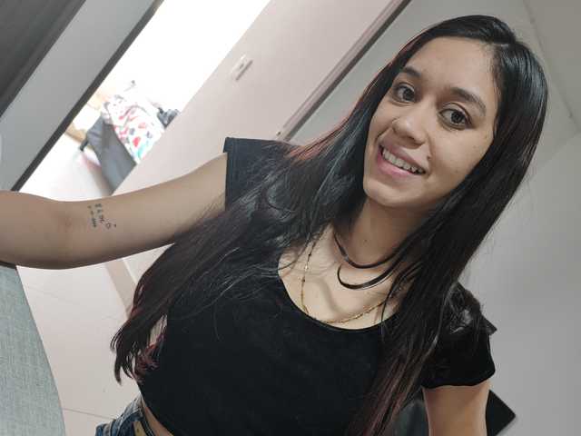 Profilin fotoğrafı Camila-99