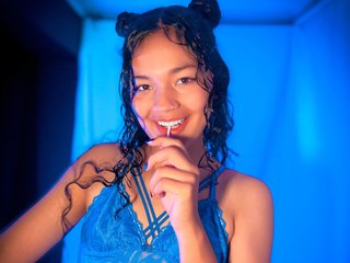 Erotik görüntülü sohbet Camilla-Miller01