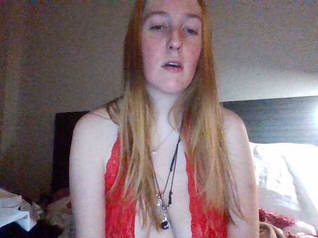 Yayın ekran görüntüleri Candismiths