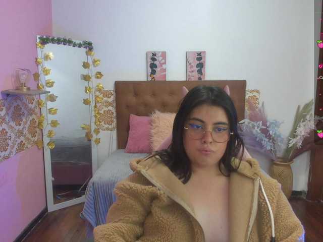 Yayın ekran görüntüleri candy-tay