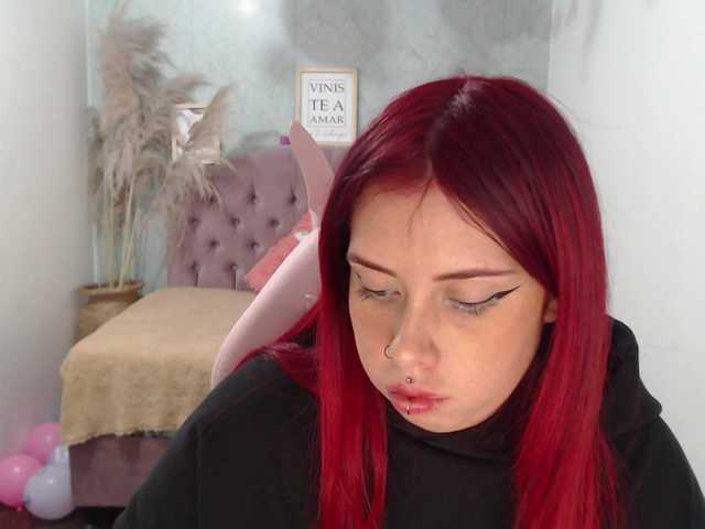 Yayın ekran görüntüleri candy-tay