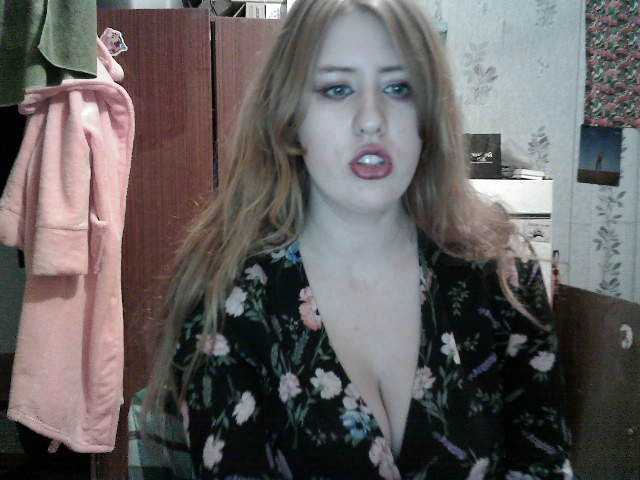 Yayın ekran görüntüleri Candy003