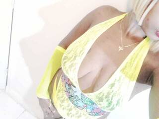 Erotik görüntülü sohbet Candy27a