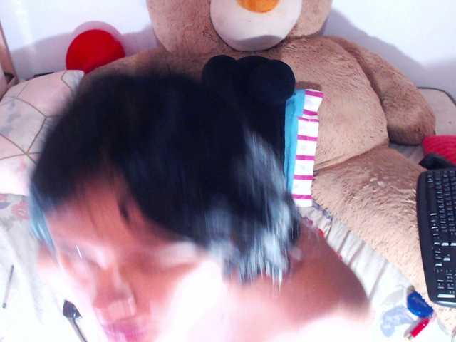 Yayın ekran görüntüleri candysquirrttt