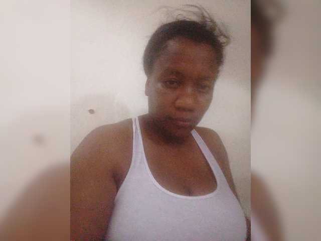 Yayın ekran görüntüleri Canela08