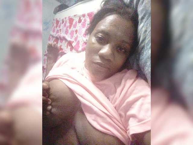 Yayın ekran görüntüleri Canela08