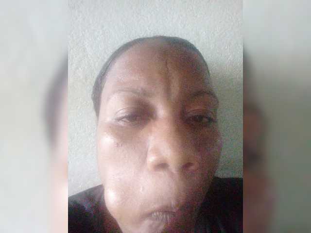 Yayın ekran görüntüleri Canela08