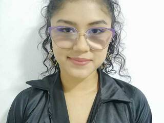 Erotik görüntülü sohbet CARAMEELL