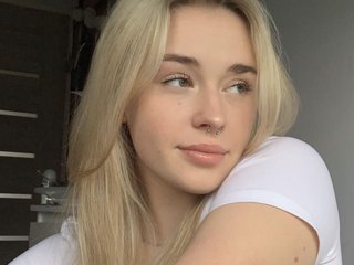 Erotik görüntülü sohbet Carmen4you
