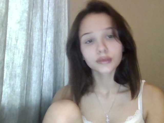 Yayın ekran görüntüleri CarmenModel