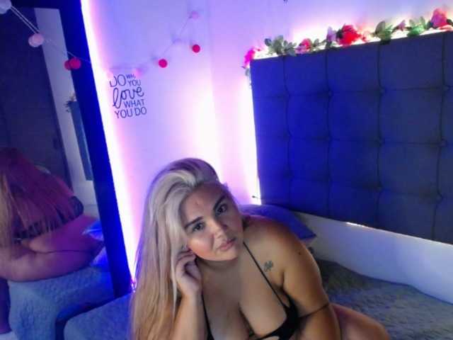 Fotoğraflar CaroEscobar HELLO MY LOVES I AM VERY NAUGHTY AND I WISH YOU MAKE ME SCREAM WITH PLEASURE WITH MY LUSH :) :) FOR US TO HAVE FUN I PUT YOUR NAME ON MY TITS FOR 200 TKD