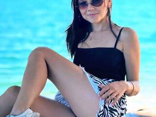 Erotik görüntülü sohbet Cat-Likaa