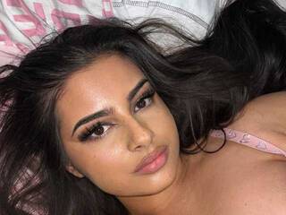 Erotik görüntülü sohbet Celinelovely