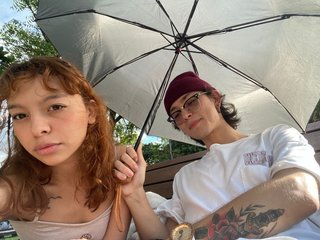 Erotik görüntülü sohbet Chad-and-mady