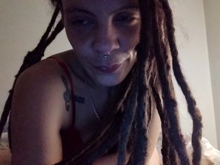 Erotik görüntülü sohbet CharlieJade
