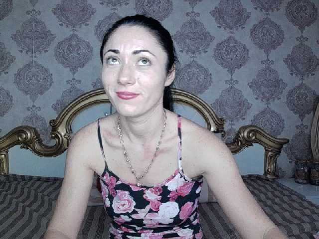 Yayın ekran görüntüleri CharmingElisa