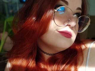 Erotik görüntülü sohbet ChellWillTell