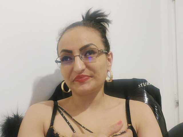 Yayın ekran görüntüleri CherryKatte