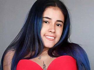 Erotik görüntülü sohbet ChickyDF