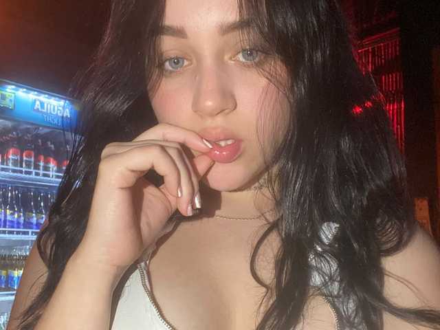 Profilin fotoğrafı Chloe-Adams19