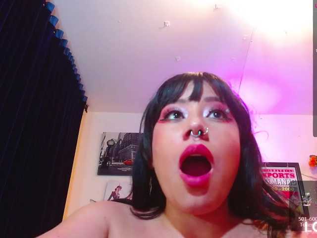 Fotoğraflar chloe-liu HI GUYS!♥ Get me Naked 111 tks ♥ ♥at goal: fingering pussy ♥ #anal #lamer el ano #sexo oral #mamada