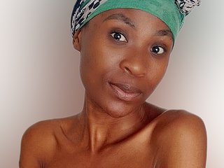 Erotik görüntülü sohbet Chloechrome