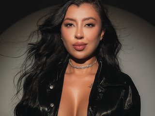 Erotik görüntülü sohbet ChloeManson