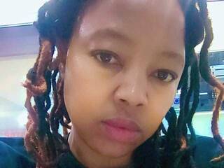 Erotik görüntülü sohbet Chocolatelipsx