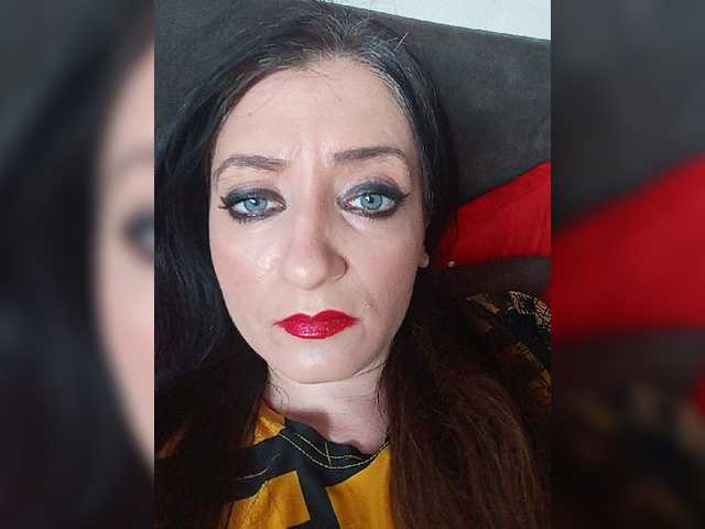 Yayın ekran görüntüleri ChristianaHot