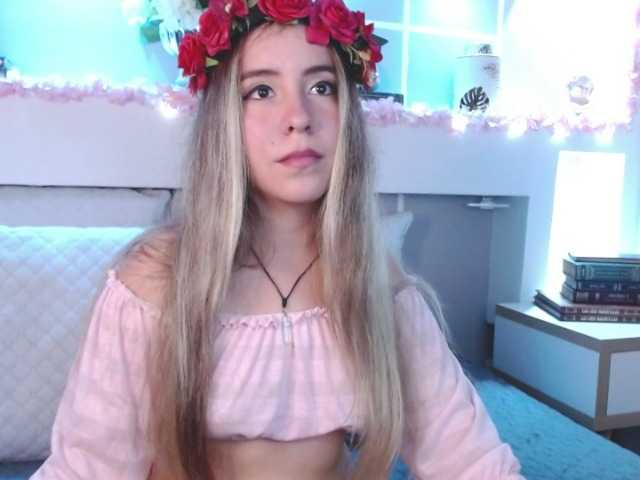 Yayın ekran görüntüleri CiaraWatson