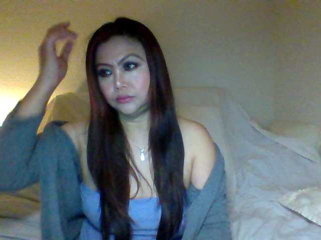 Fotoğraflar cindyvong Your friendly neighborhood MILF Fuck my holes for cash, everybody! #asian #MILF #anal #squirt #curvy