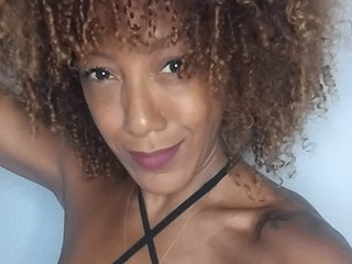 Erotik görüntülü sohbet CinnamonGirlBR